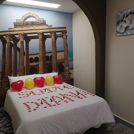 Eres Emerita "Apartamentos & Suites" Mérida Exteriör bild