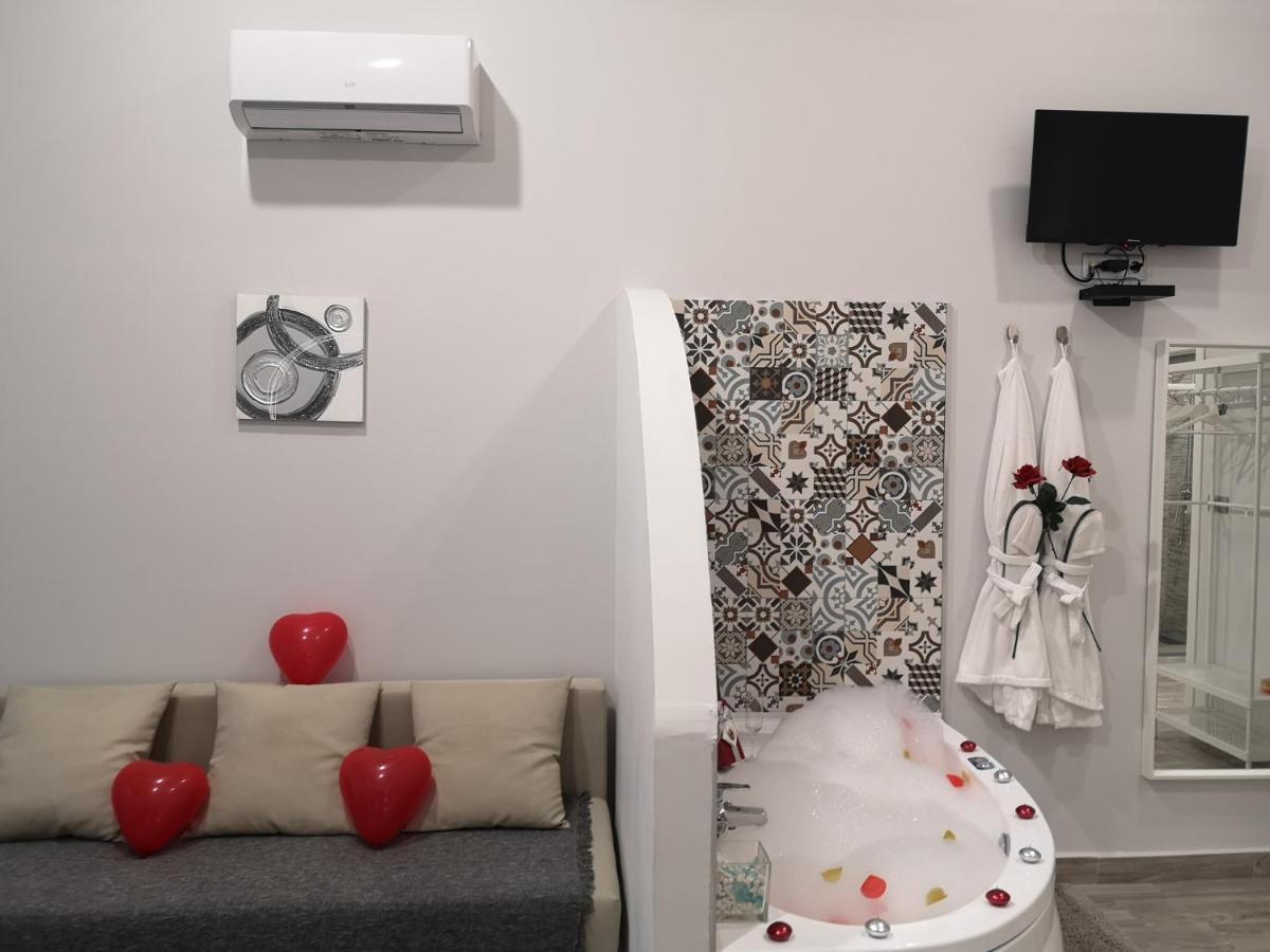 Eres Emerita "Apartamentos & Suites" Mérida Exteriör bild
