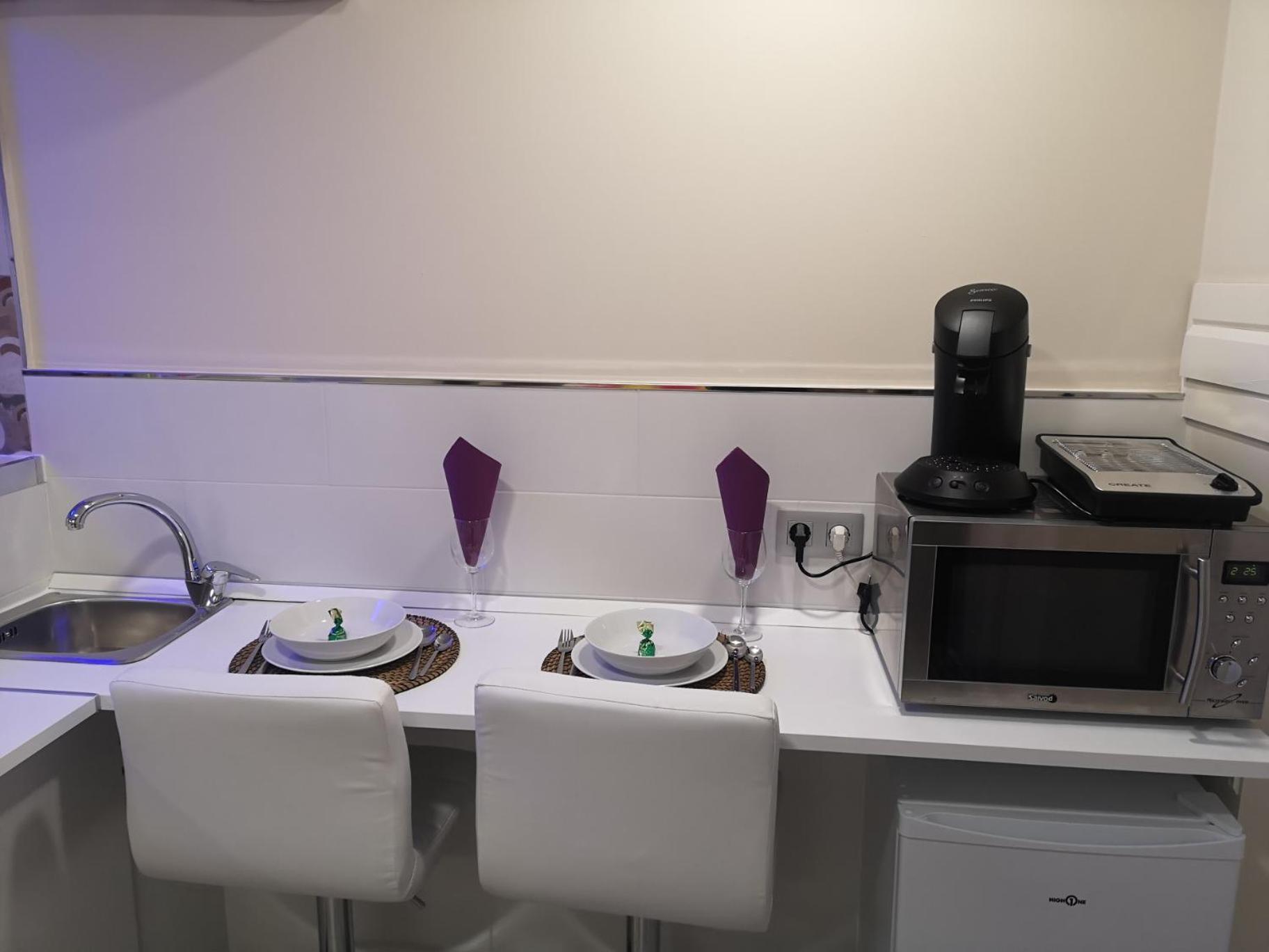 Eres Emerita "Apartamentos & Suites" Mérida Exteriör bild
