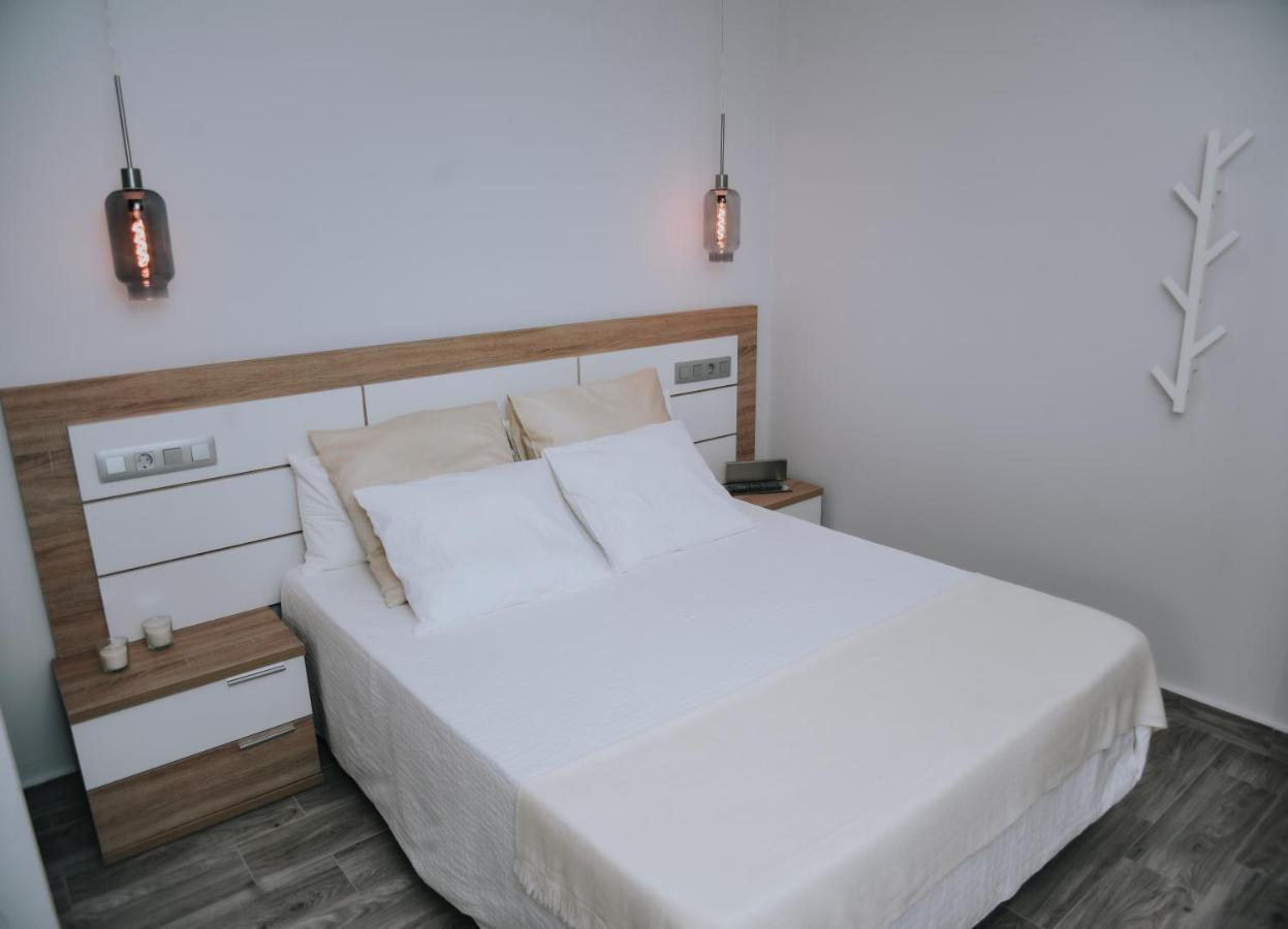 Eres Emerita "Apartamentos & Suites" Mérida Exteriör bild