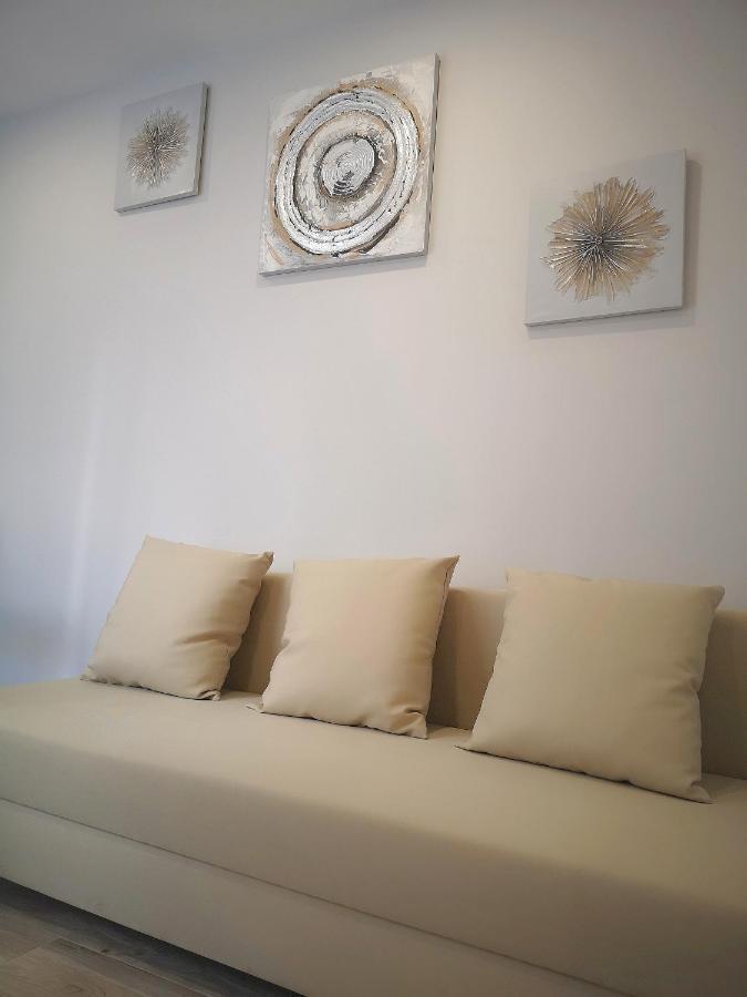 Eres Emerita "Apartamentos & Suites" Mérida Exteriör bild